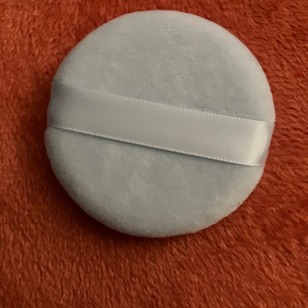 Powder applicator - Picture 2 of 5